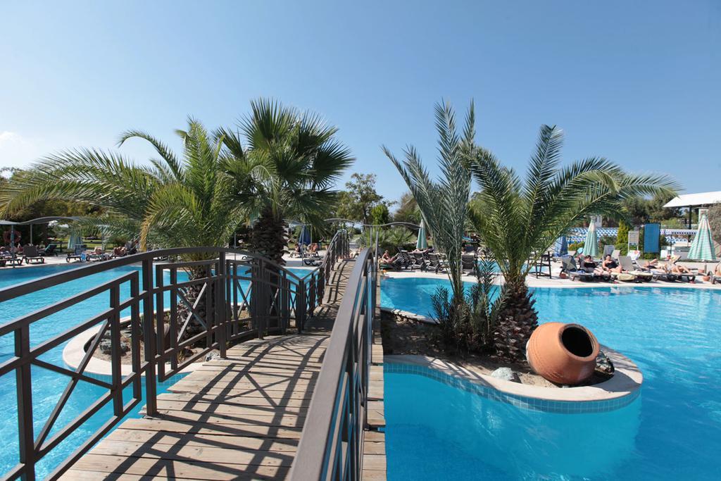 Club Yali Hotels & Resort Gumuldur Ngoại thất bức ảnh